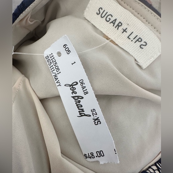 Elegant Navy Lace Skirt sugar + lips - Picture 3 of 3